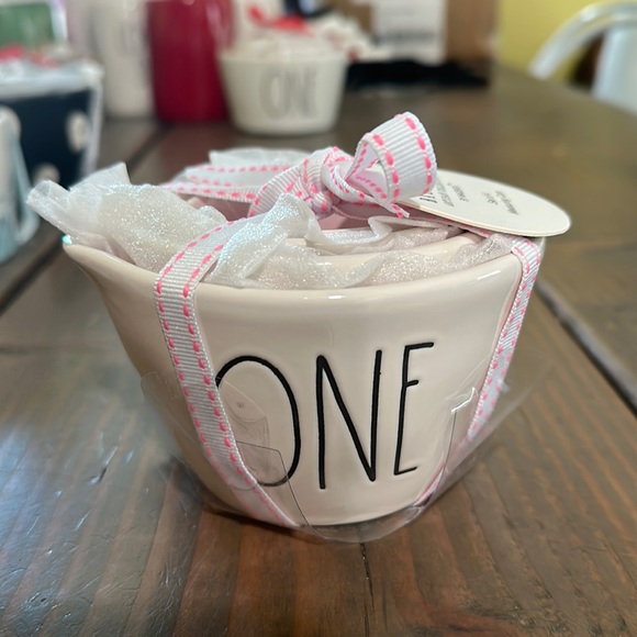 Rae Dunn white and pink measuring cups - Picture 1 of 1